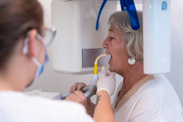 Best Walk-In Emergency Dentist in Deenwood, GA